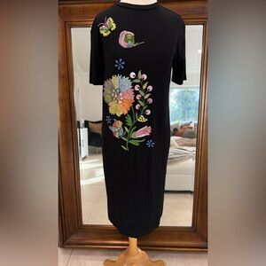 CYNTHIA ROWLEY Embroidered Tee Dress in Black NWT Size Small